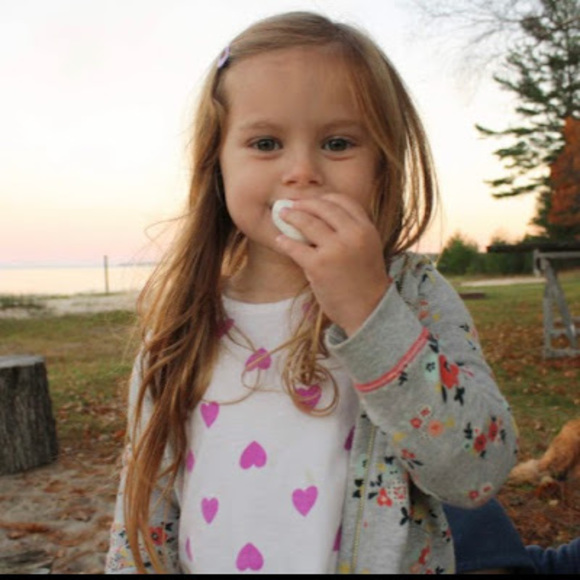 Meet your Posher, Jillian - Picture 1 of 1